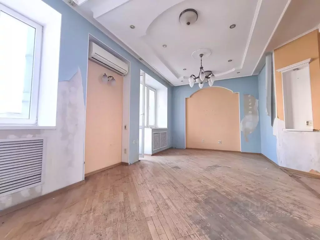 5-к кв. Орловская область, Орел наб. Дубровинского, 74 (170.2 м) - Фото 1