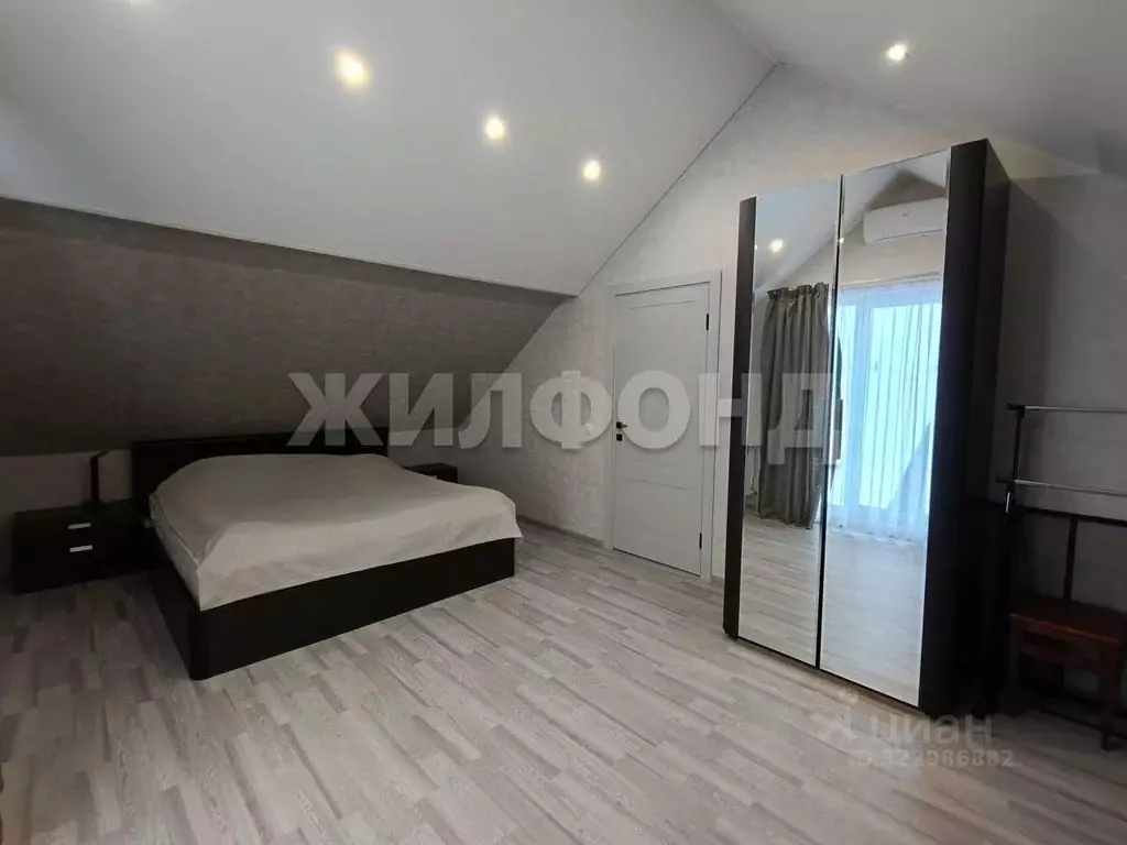 Коттедж в Новосибирская область, Обь Водопроводный пер. (219 м) - Фото 2