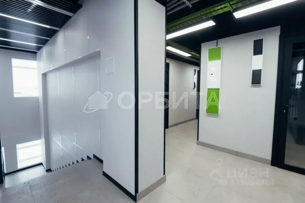 Офис в Тюменская область, Тюмень ул. Чекистов, 38 (18 м) - Фото 1