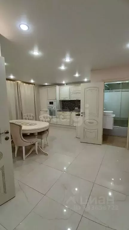 2-к кв. Тюменская область, Тюмень ул. Тимирязева, 130 (62.0 м) - Фото 1