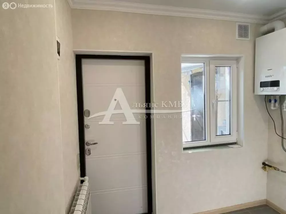 2-комнатная квартира: Кисловодск, улица Апанасенко, 20 (56 м) - Фото 1