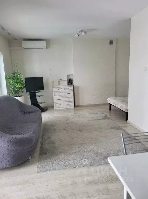 Студия Приморский край, Владивосток ул. Кирова, 45 (36.0 м) - Фото 1