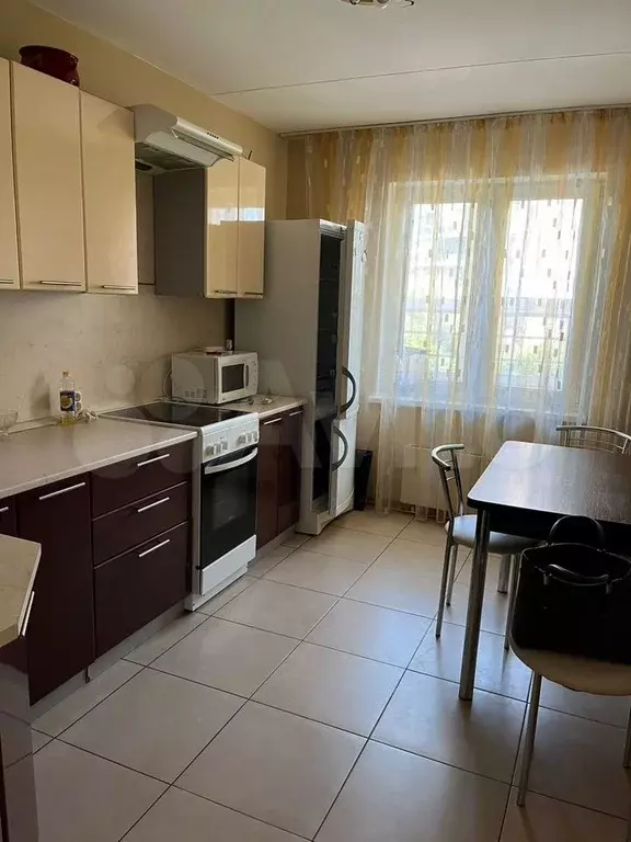 2-к. квартира, 52 м, 7/10 эт. - Фото 0