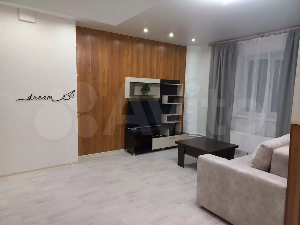 Квартира-студия, 43 м, 15/15 эт. - Фото 1