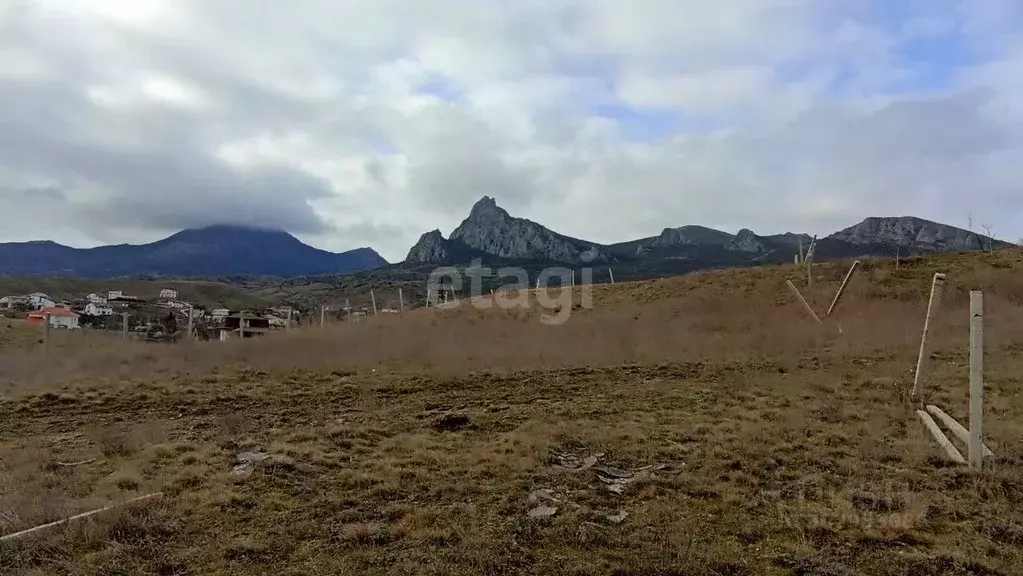 Участок в Крым, Феодосия городской округ, Коктебель пгт ул. Миндальная ... - Фото 0