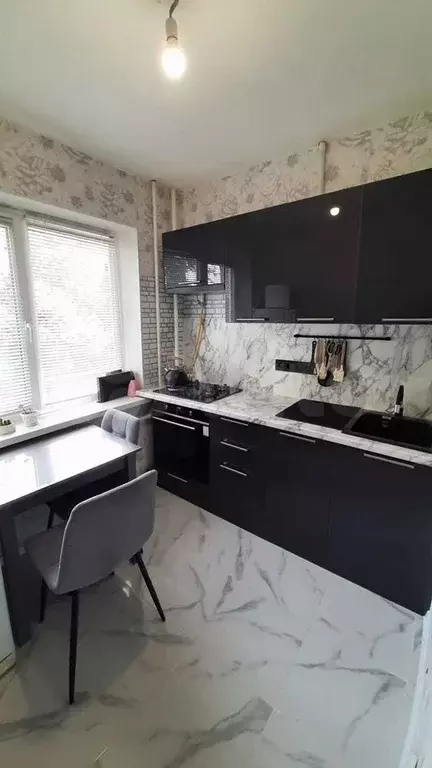 2-к. квартира, 45,9 м, 1/5 эт. - Фото 1