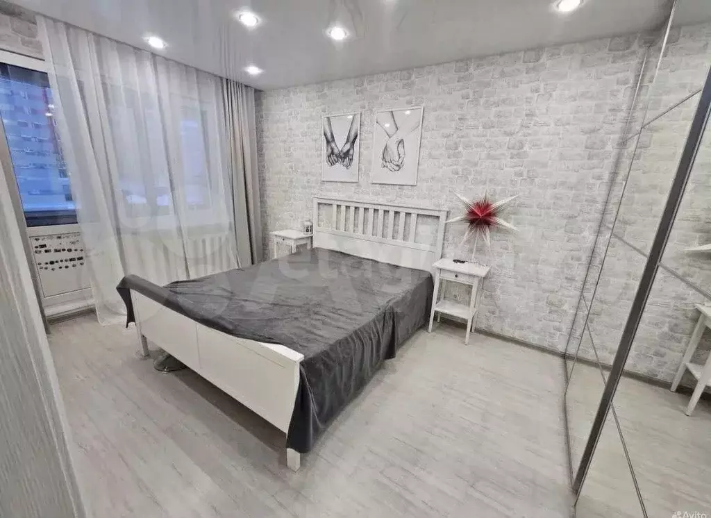 2-к. квартира, 54 м, 2/9 эт. - Фото 0