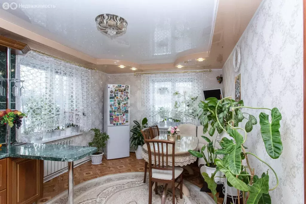 Дом в Тобольск, улица Никитина (170 м) - Фото 2