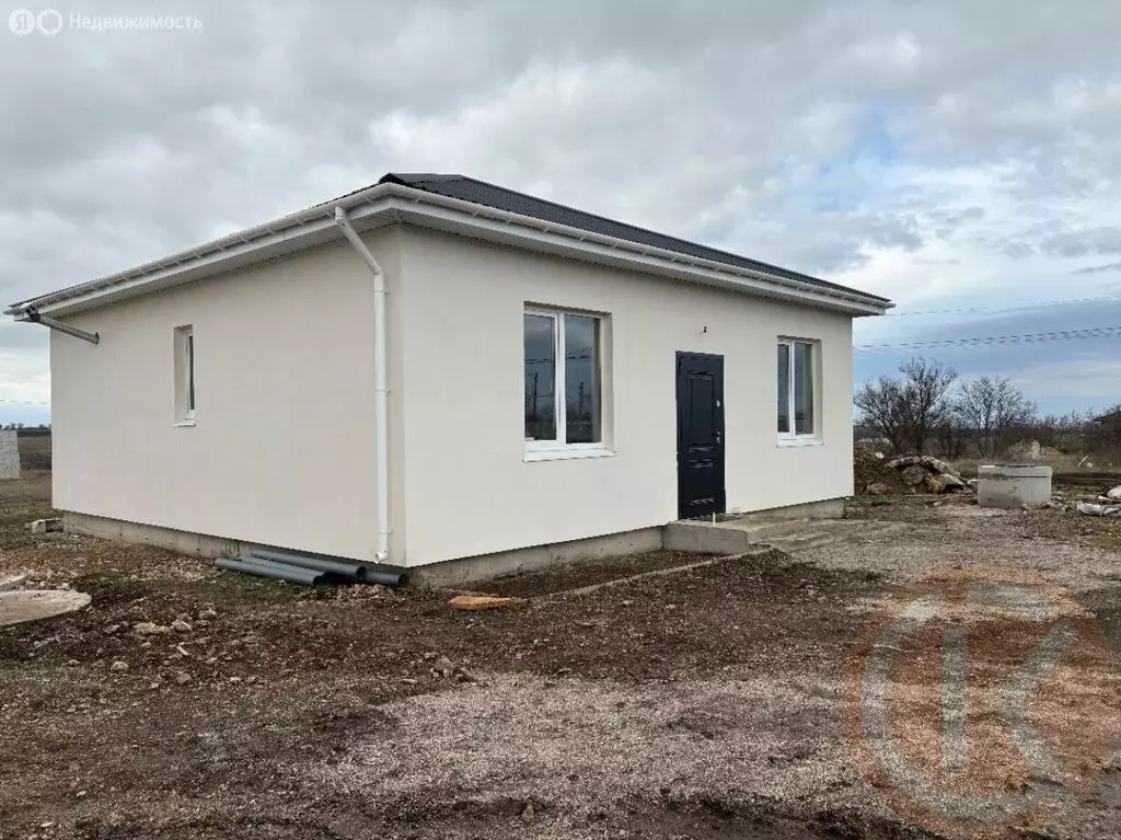 Дом в Трудовское сельское поселение, Трудовское кладбище (85 м) - Фото 1