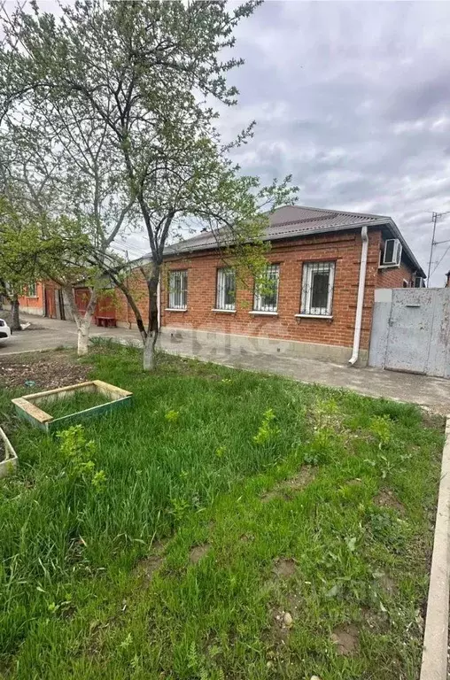 Дом в Адыгея, Майкоп Крестьянская ул., 164 (48 м) - Фото 1