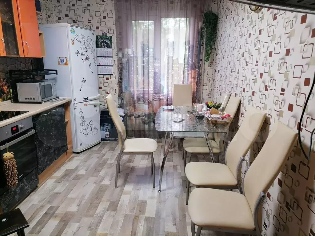 3-к. квартира, 86 м, 4/9 эт. - Фото 1