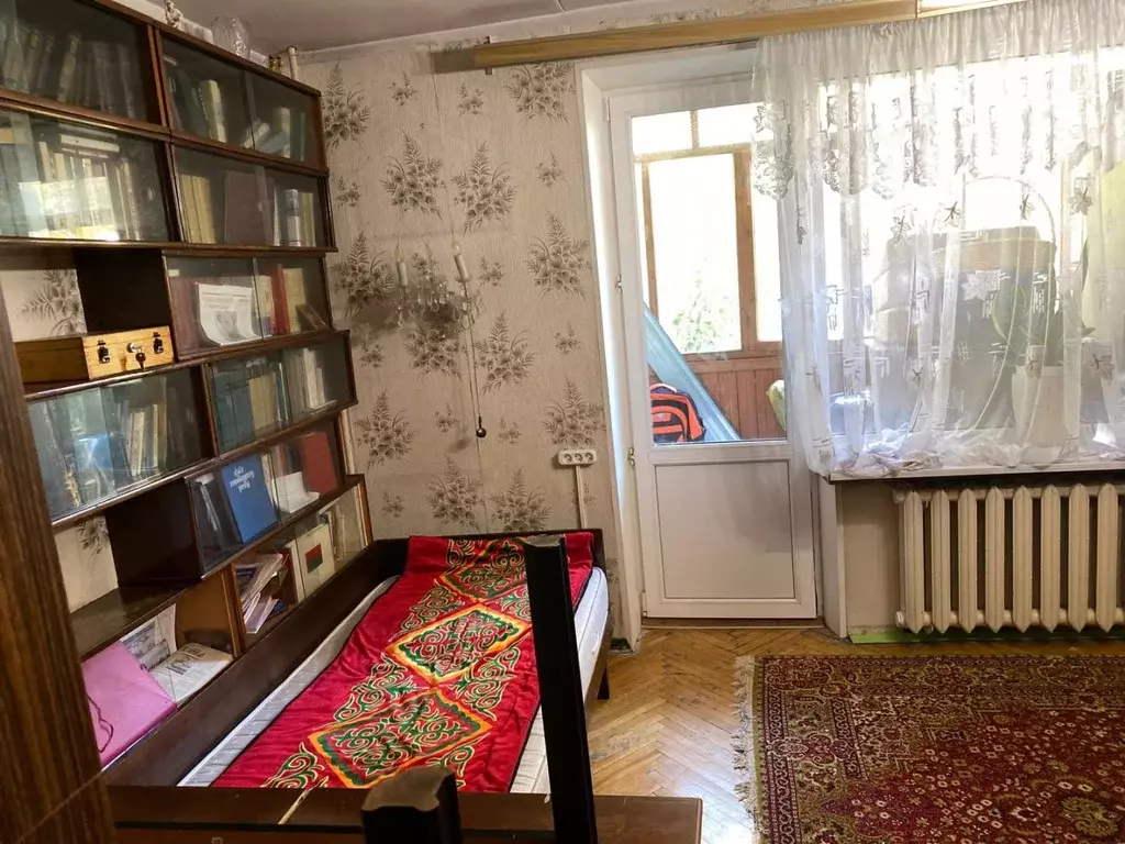 Продается 3-комнатная квартира - Фото 2