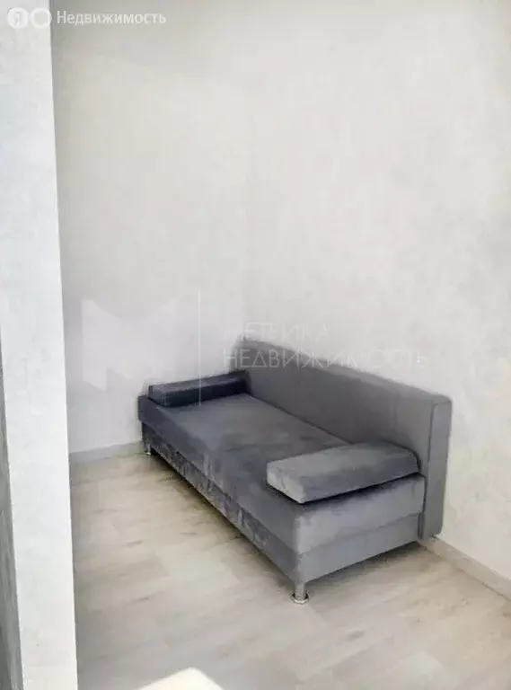Квартира-студия: Тюмень, улица Анатолия Клиндюка, 6 (24 м) - Фото 1