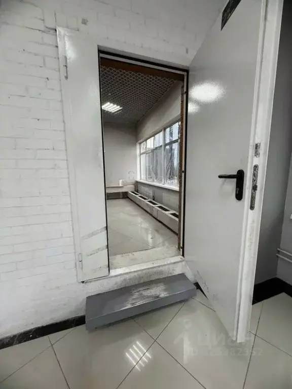 Помещение свободного назначения в Москва 5-я Кабельная ул., 2С1 (666 ... - Фото 2