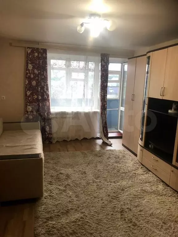 1-к. квартира, 38 м, 4/9 эт. - Фото 1