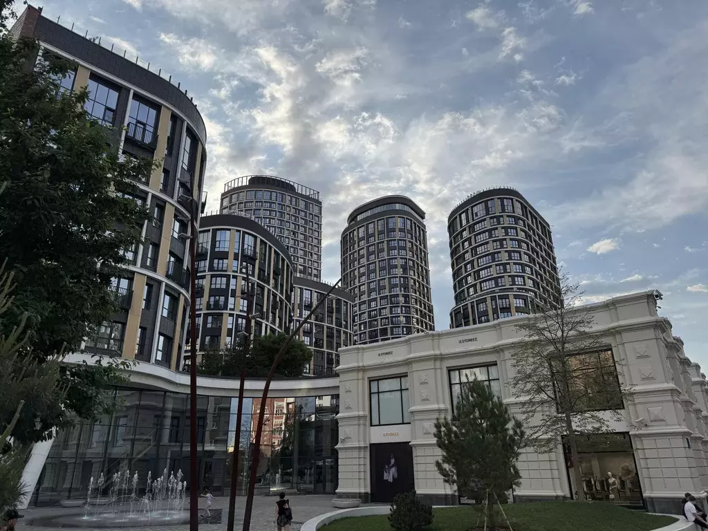 Продаётся 2-к квартира, 75.9 м - Фото 0