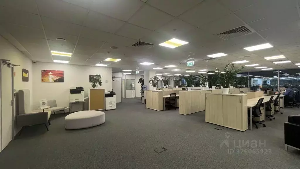 Офис в Москва ул. Земляной Вал, 9 (911 м) - Фото 1