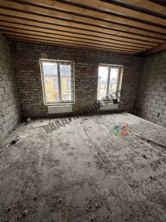 Таунхаус в Калмыкия, Элиста ул. Хомутникова, 116 (45 м) - Фото 2