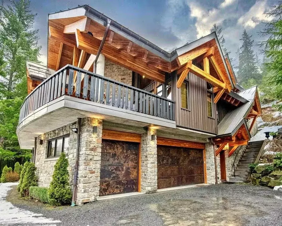 Дом в Краснодарский край, Сочи Красная Поляна пгт, Мельничный хут., 1 ... - Фото 1