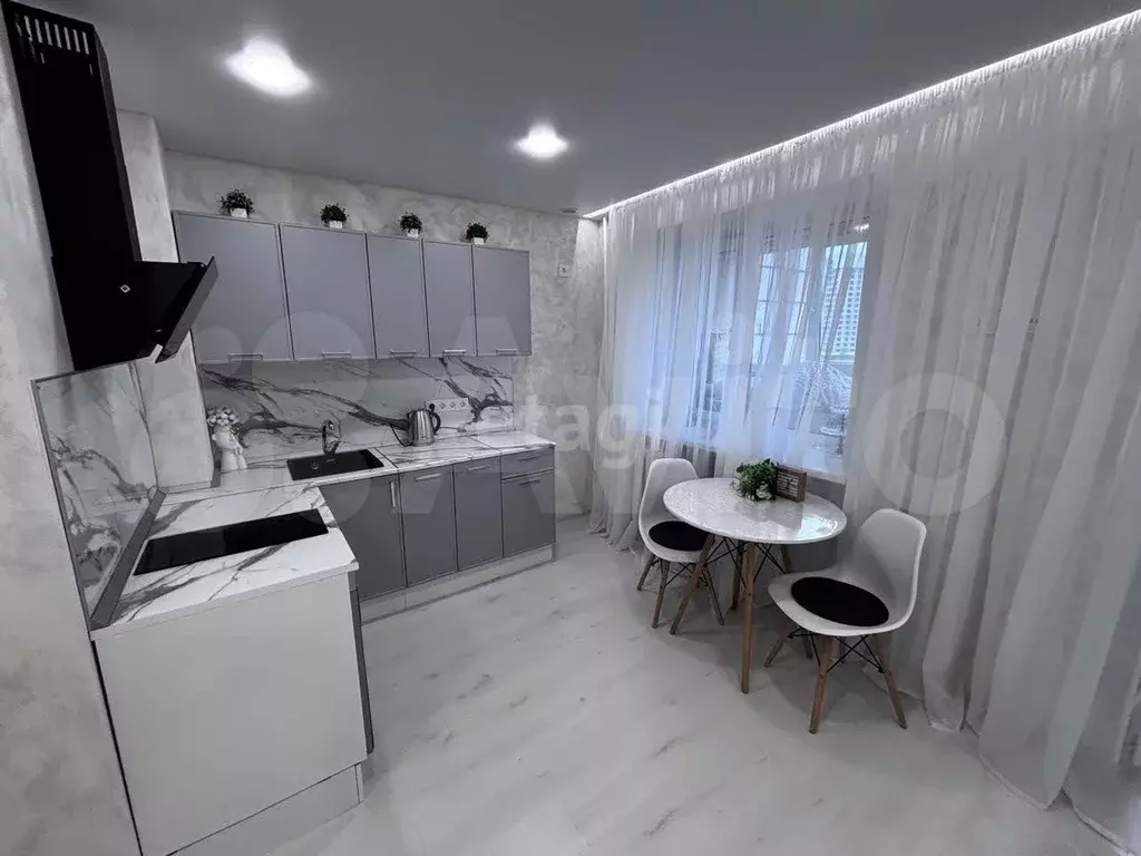 Квартира-студия, 31 м, 11/14 эт. - Фото 0