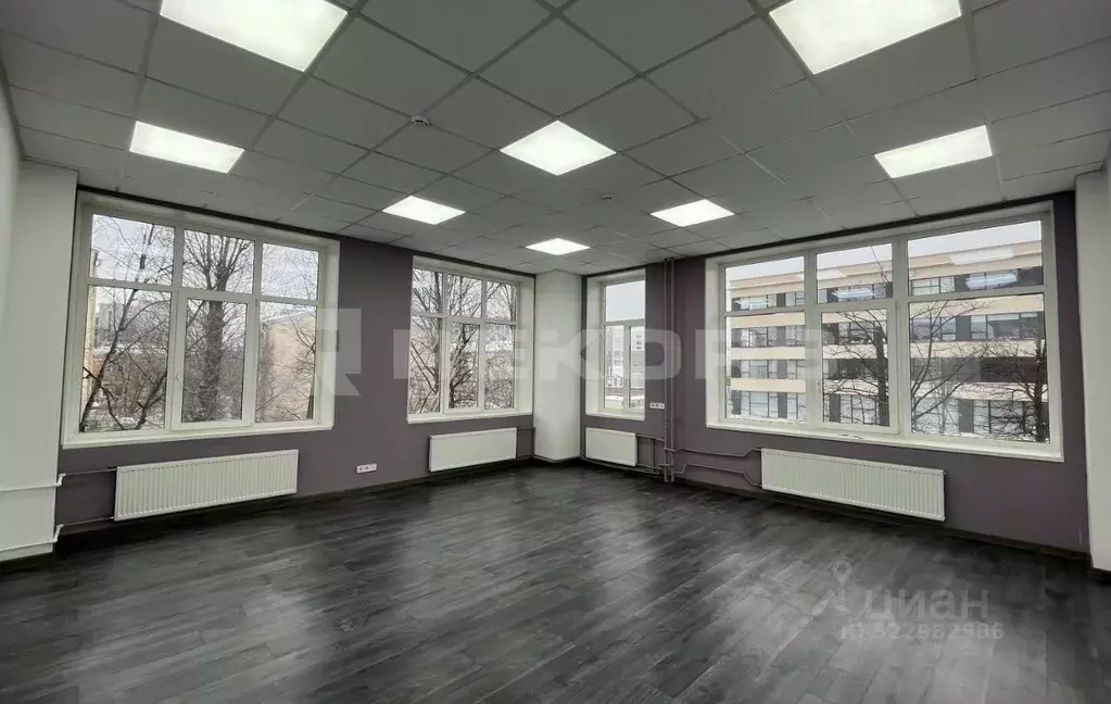 Офис в Санкт-Петербург Левашовский просп., 12 (824 м) - Фото 1