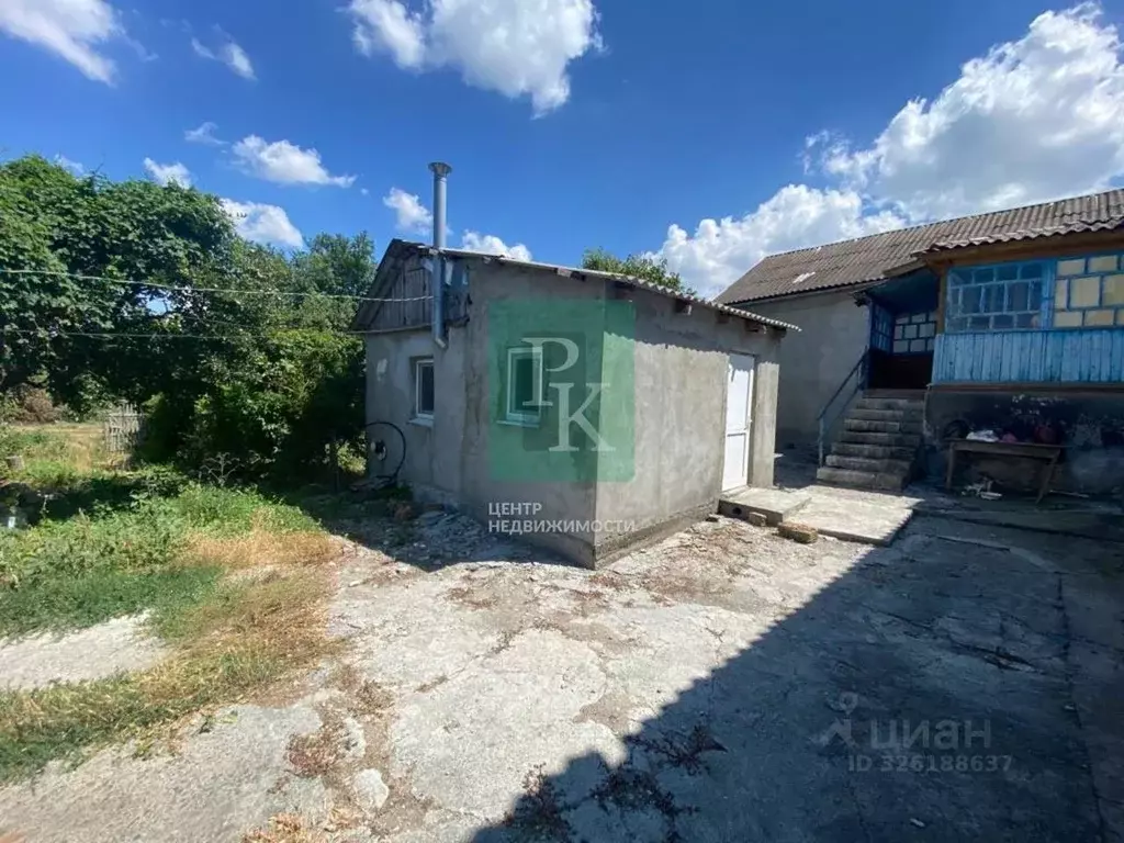 Дом в Крым, Бахчисарайский район, Почтовское с/пос, с. Самохвалово ул. ... - Фото 2