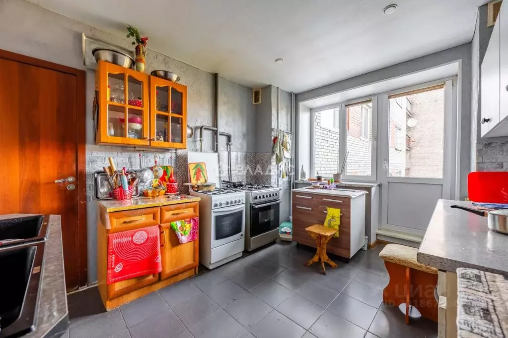 Комната Санкт-Петербург ул. Карпинского, 27К2 (18.0 м) - Фото 1