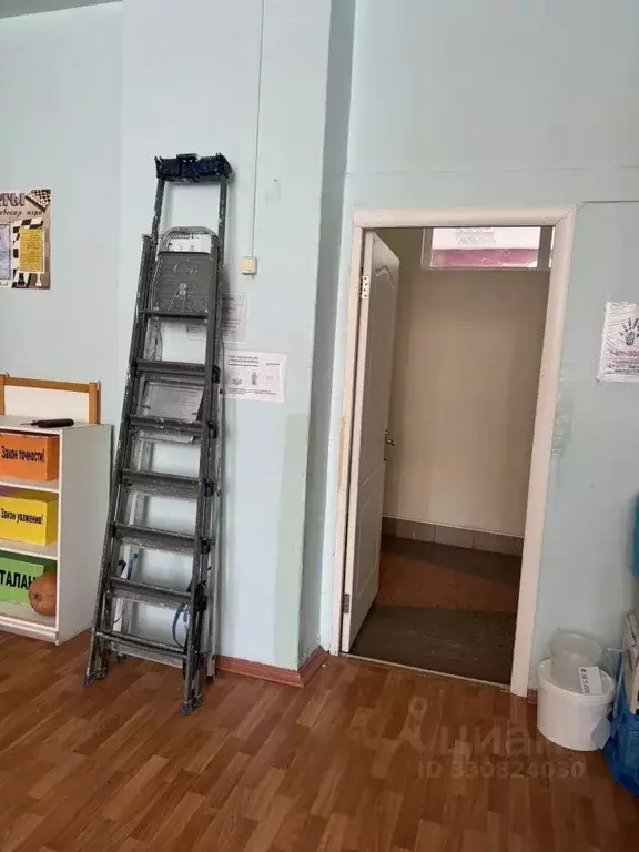 Помещение свободного назначения в Татарстан, Нижнекамск просп. ... - Фото 2