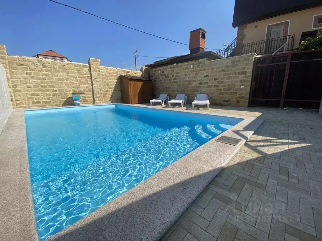 Дом в Краснодарский край, Геленджик Западный мкр, пер. 6-й (200 м) - Фото 1