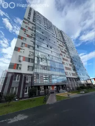 2-комнатная квартира: Тюмень, улица Николая Никитина, 2 (59.3 м) - Фото 0