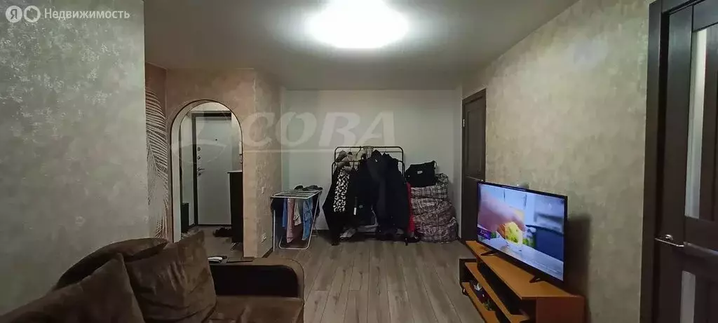 3-комнатная квартира: Тюмень, Жигулёвская улица, 6 (42.6 м) - Фото 1