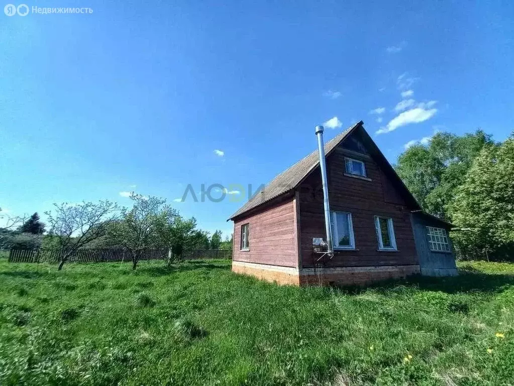 Дом в село Рыжиково, Центральная улица, 11 (100 м) - Фото 2