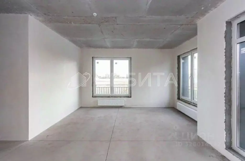 3-к кв. Тюменская область, Тюмень Ставропольская ул., 10 (94.8 м) - Фото 1