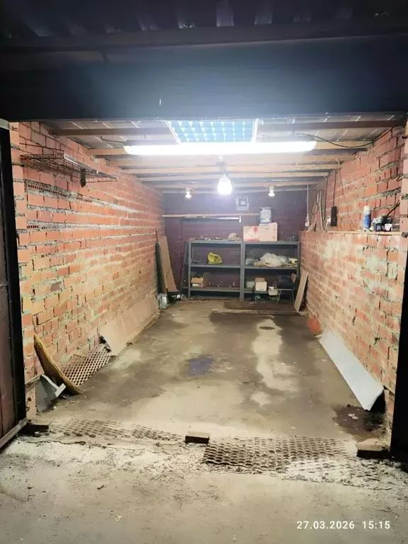 Гараж в Свердловская область, Екатеринбург ул. Бажова, 168 (17 м) - Фото 1