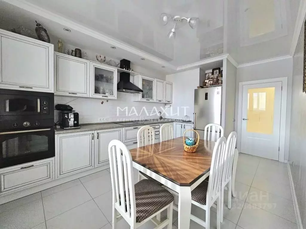 3-к кв. Самарская область, Самара Калужская ул., 11 (114.0 м) - Фото 1