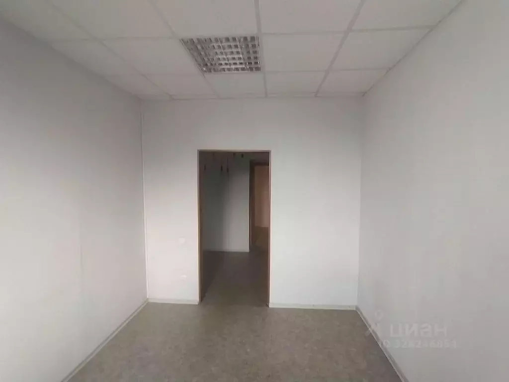 Помещение свободного назначения в Алтайский край, Барнаул ул. ... - Фото 1