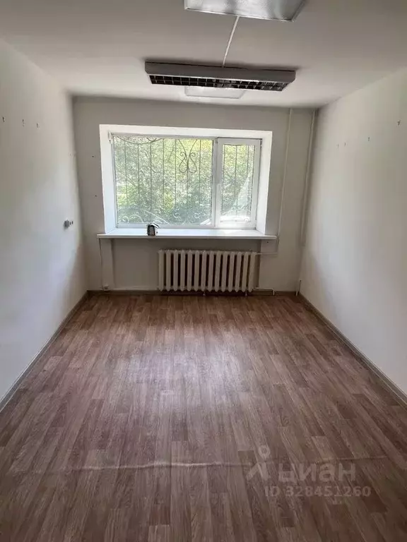 Офис в Томская область, Томск ул. Елизаровых, 49 (30 м) - Фото 1