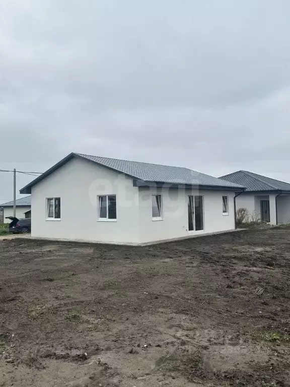 Дом в Калининградская область, Гурьевский муниципальный округ, пос. ... - Фото 1