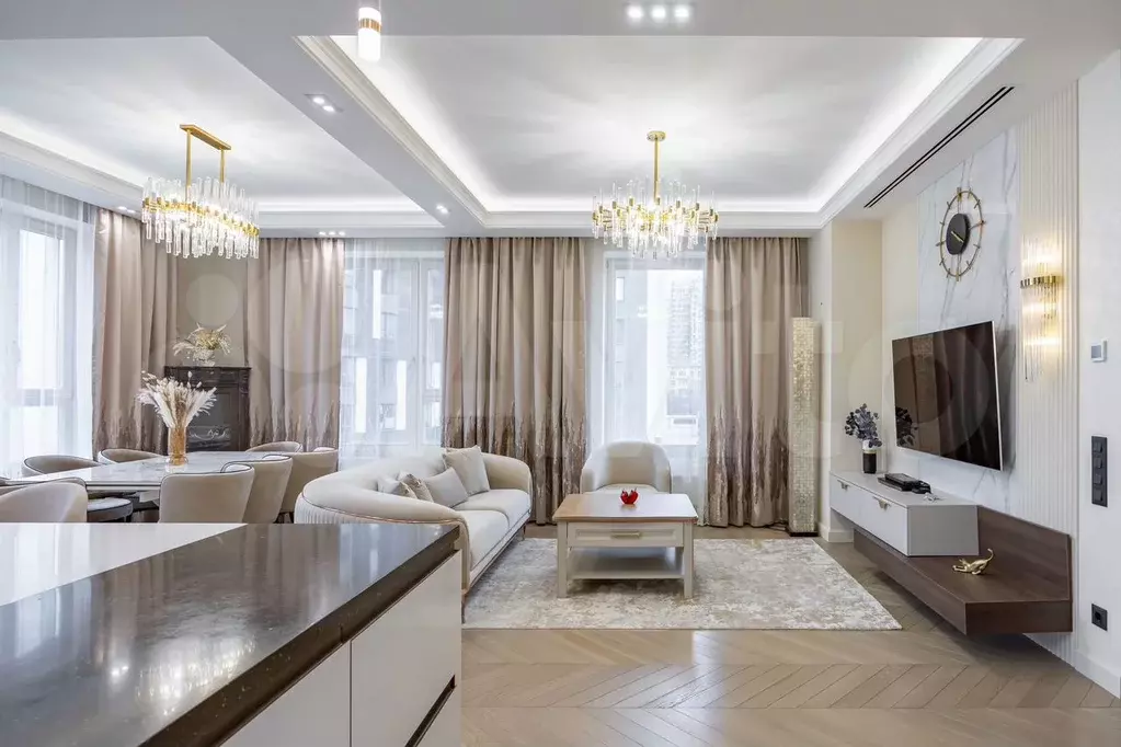 5-к. квартира, 150 м, 2/30 эт. - Фото 1