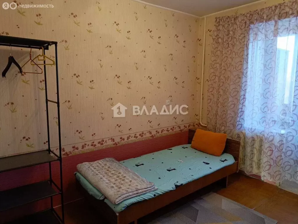 3-комнатная квартира: Тобольск, Знаменский переулок, 19 (60 м) - Фото 1