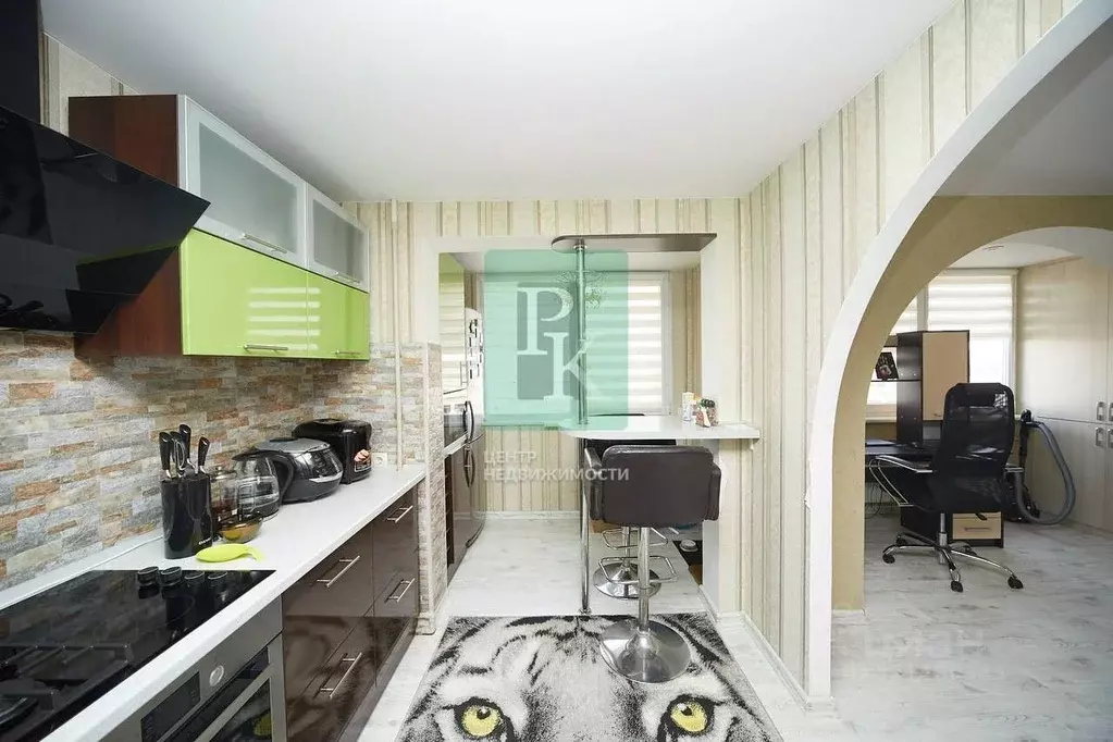 2-к кв. Севастополь ул. Циолковского, 13 (55.0 м) - Фото 2