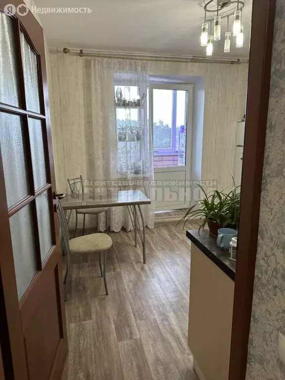 1-комнатная квартира: Смоленск, Красноборская улица, 7А (38 м) - Фото 0