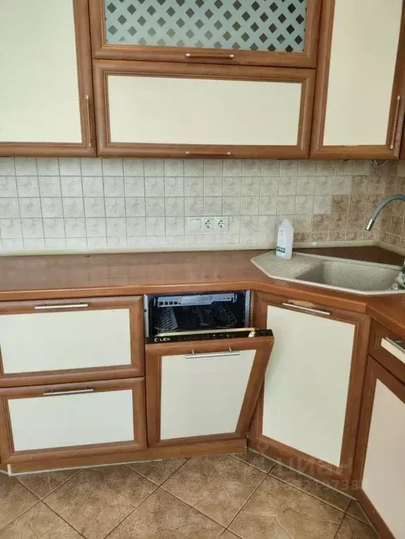3-к кв. Москва ул. Островитянова, 5К1 (80.0 м) - Фото 2