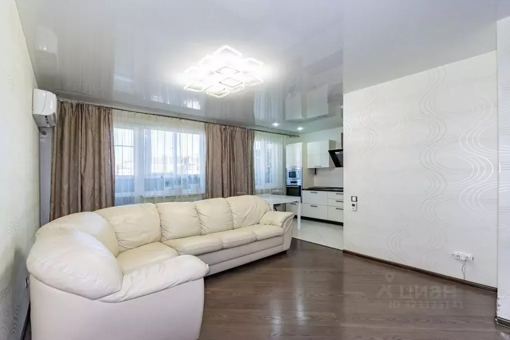 3-к кв. Свердловская область, Екатеринбург ул. Родонитовая, 2к2 (62.7 ... - Фото 2