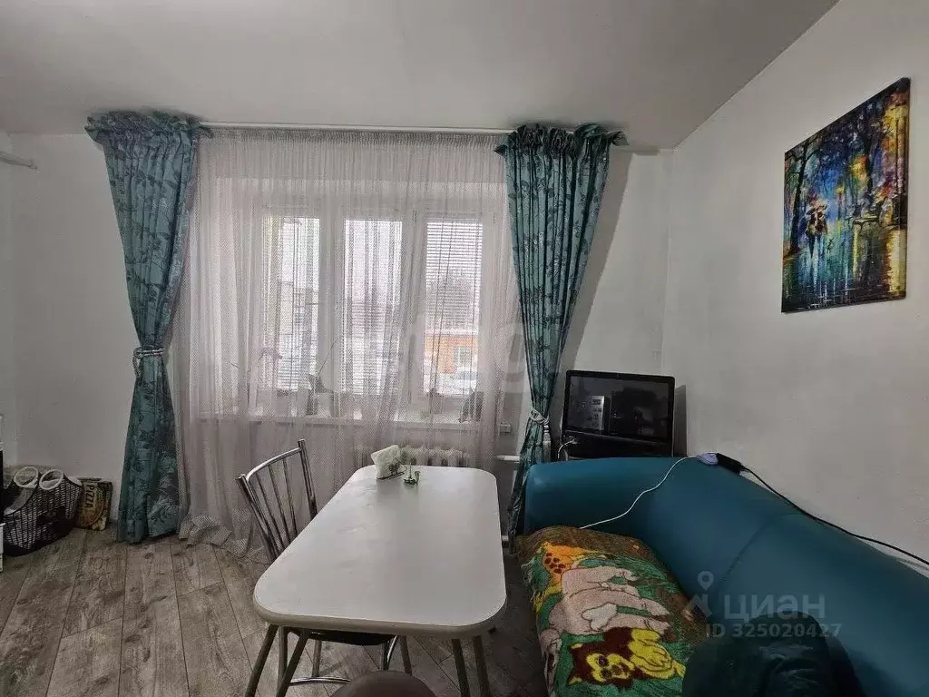 3-к кв. Башкортостан, Стерлитамак ул. Худайбердина, 150Б (91.5 м) - Фото 0