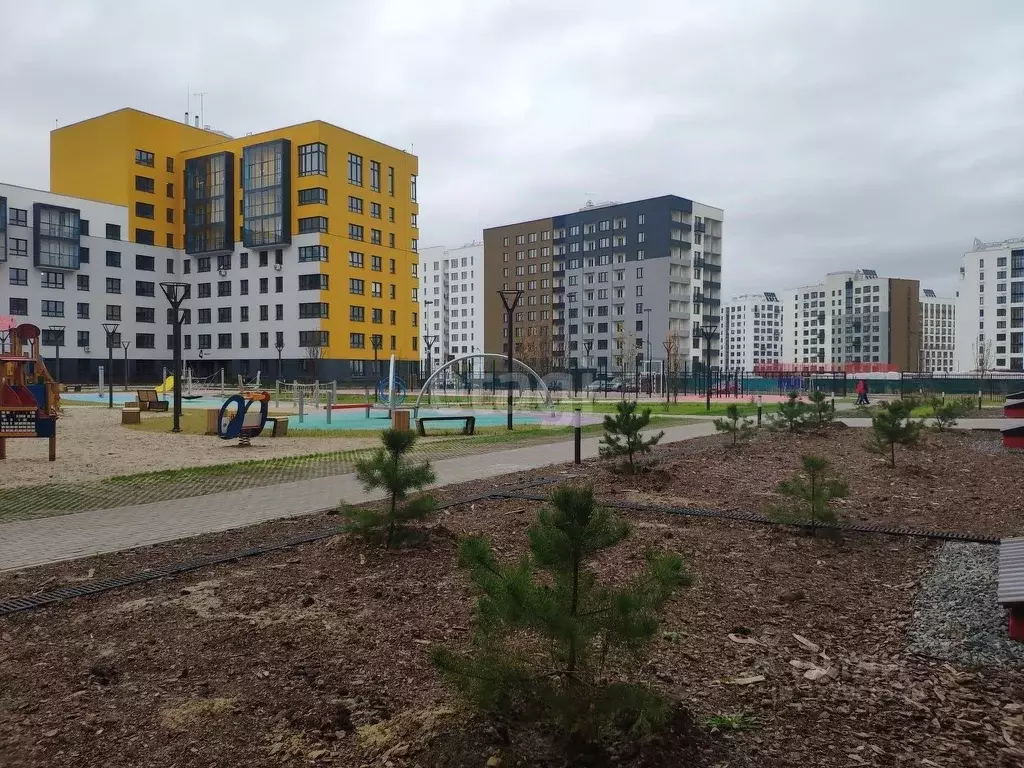 2-к кв. Тюменская область, Тюмень ул. Анатолия Клиндюка, 6 (58.2 м) - Фото 1