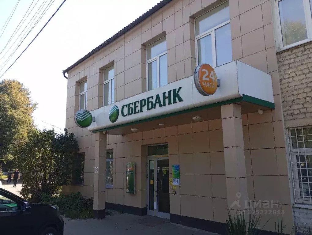 Помещение свободного назначения в Калужская область, Жуков Советская ... - Фото 1