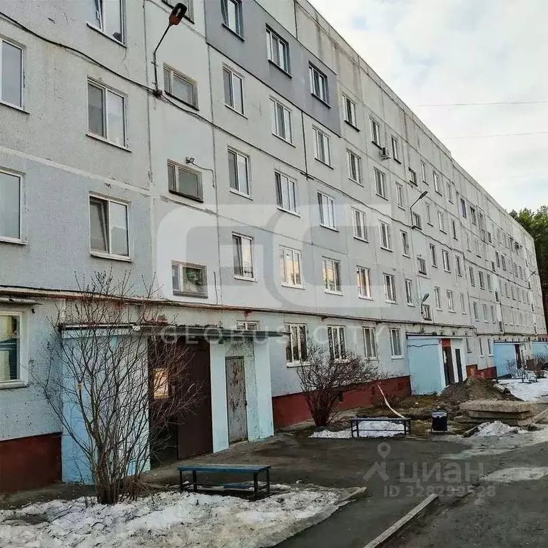 3-к кв. Брянская область, Фокино ул. Карла Маркса, 48 (72.5 м) - Фото 1