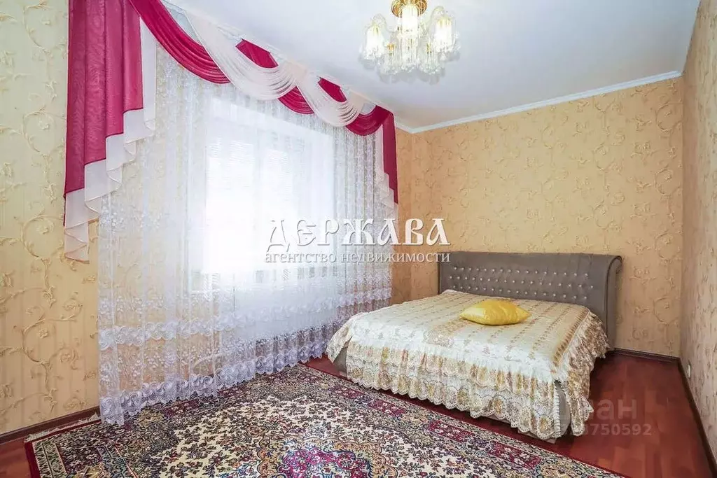 Коттедж в Белгородская область, Старый Оскол Дубрава мкр, 2 кв-л, 3 ... - Фото 1