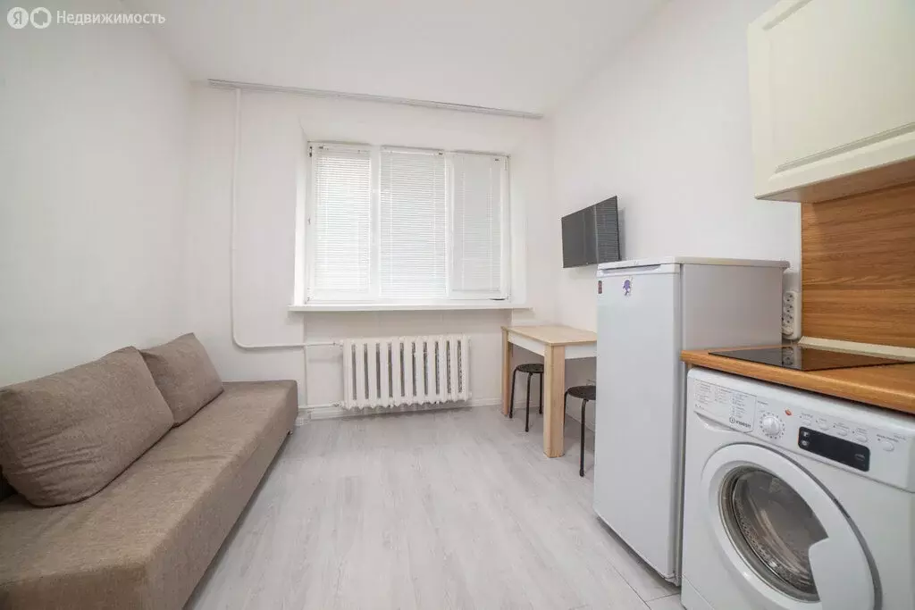 Квартира-студия: Екатеринбург, Нагорная улица, 14 (15.7 м) - Фото 2